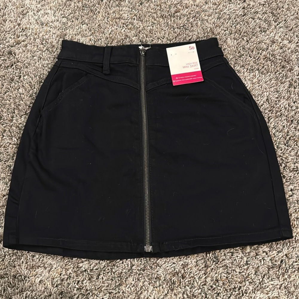 Black High rise mini skirt